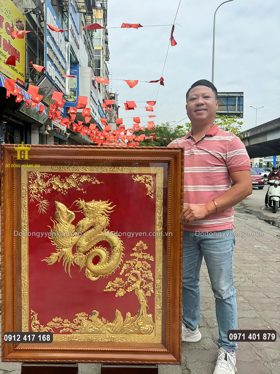 Họa tiết hoa văn được mạ v&agrave;ng 24K sang trọng